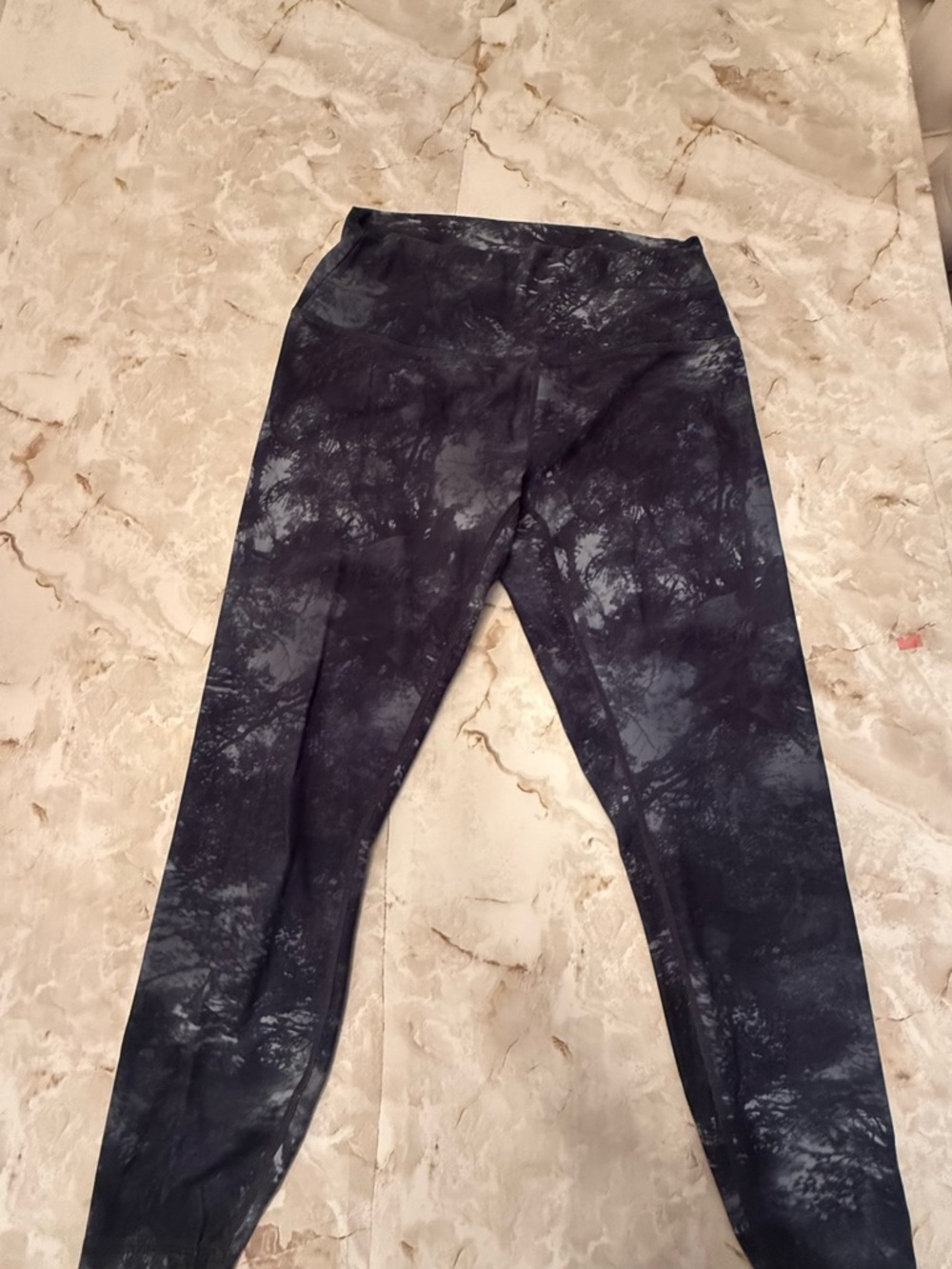 Black & Charcoal Marble-Print Leggings